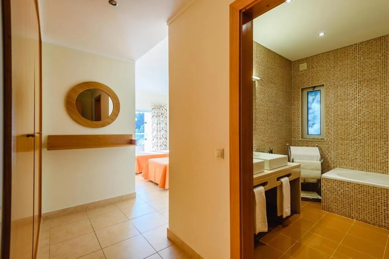 Villa Rosemary - Albufeira Surf And Beach