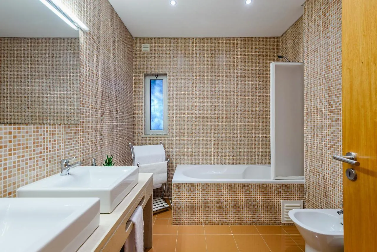 Villa Rosemary - Albufeira Surf And Beach